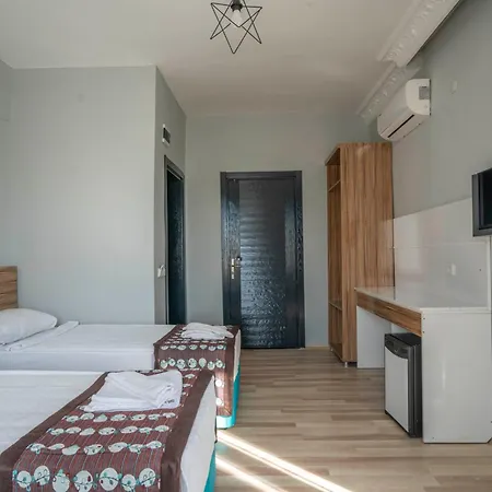 Otel Aslan Corner
